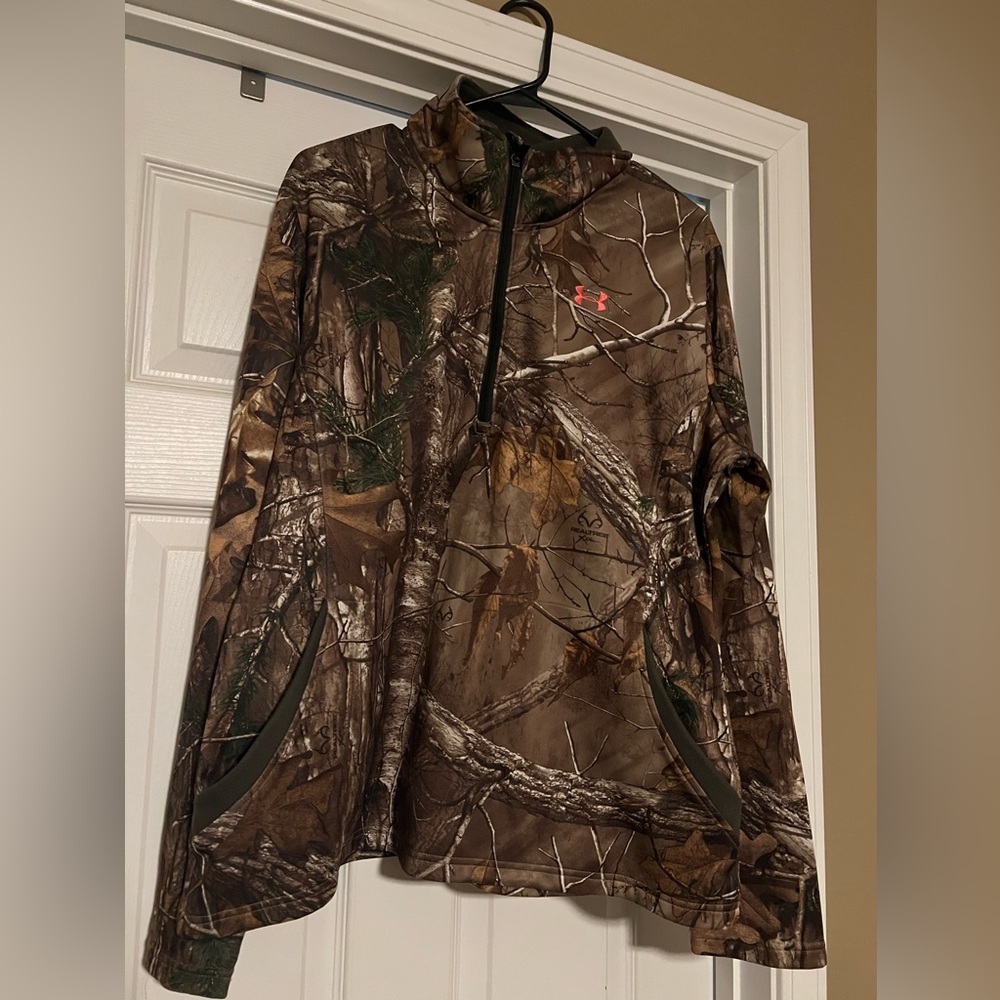 Under Armour Hunt pullover
